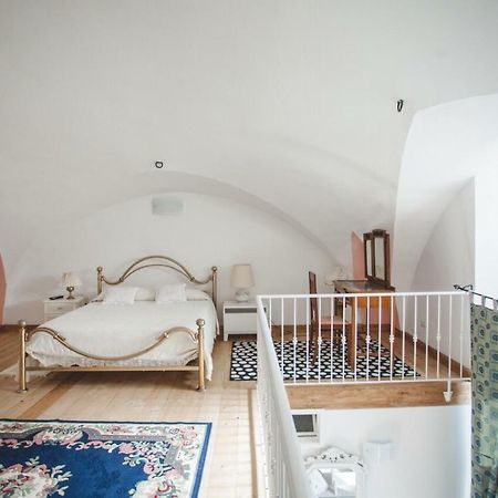 La Casa Dei Nonni Apartment Irsina ภายนอก รูปภาพ