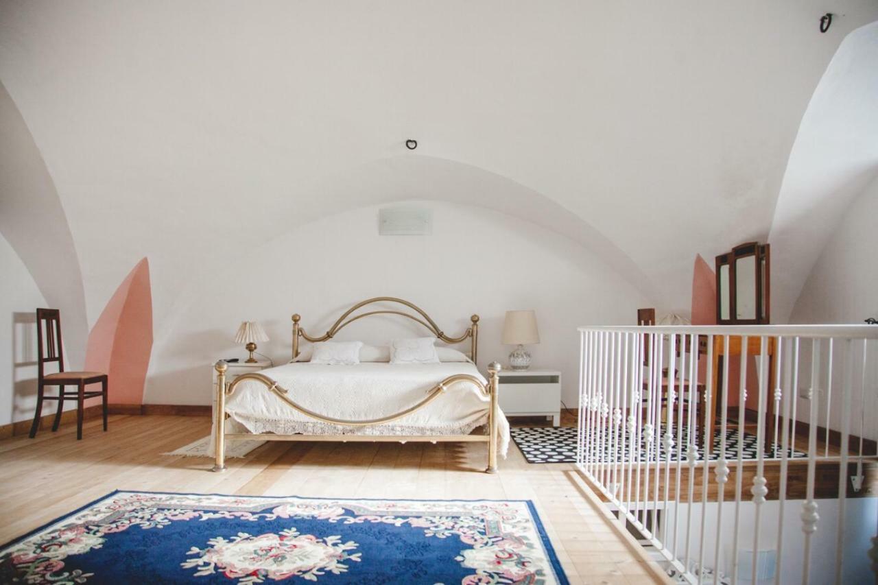 La Casa Dei Nonni Apartment Irsina ภายนอก รูปภาพ